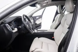 Volvo XC60, 2.0, 299 kW, автомат, полный привод