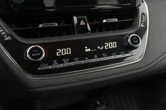 Toyota Corolla, 1.8, 72 kW, bensiin, automaat, esivedu