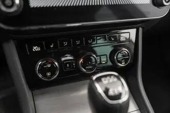 Škoda Superb, 2.0, 140 kW, diisel, automaat, nelikvedu