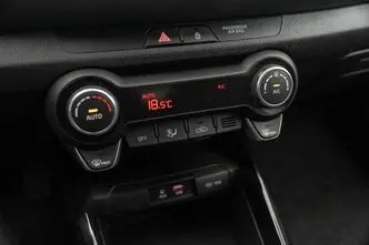 Kia Stonic, 1.4, 73 kW, bensiin, automaat, esivedu