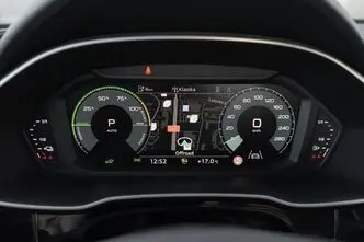 Audi Q3, 1.4, 180 kW, pistikhübriid, automaat, esivedu