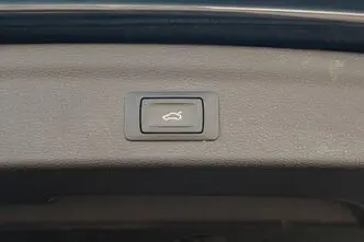 Audi Q3, 1.4, 180 kW, pistikhübriid, automaat, esivedu