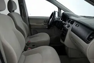 Hyundai Trajet, 2.0, 103 kW, bensiin, automaat, esivedu