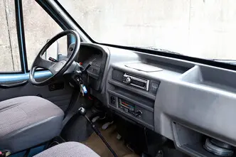 Ford Transit, 2.5, 52 kW, dyzelinas, galiniai varomieji ratai