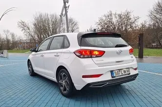 Hyundai i30, 1.0, 88.3 kW, petrol, automatic, front-wheel drive