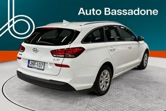 Hyundai i30, 1.5, 80 kW, bensiin, manuaal, esivedu