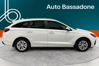 Hyundai i30, 1.5, 80 kW, bensiin, manuaal, esivedu