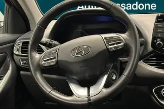 Hyundai i30, 1.5, 80 kW, bensiin, manuaal, esivedu