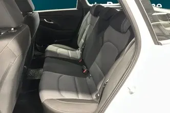 Hyundai i30, 1.5, 80 kW, bensiin, manuaal, esivedu