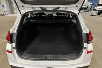 Hyundai i30, 1.5, 80 kW, bensiin, manuaal, esivedu