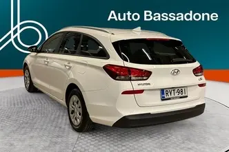 Hyundai i30, 1.5, 80 kW, bensiin, manuaal, esivedu