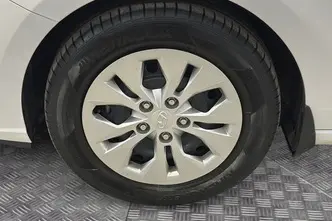 Hyundai i30, 1.5, 80 kW, bensiin, manuaal, esivedu