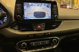 Hyundai i30, 1.5, 80 kW, bensiin, manuaal, esivedu