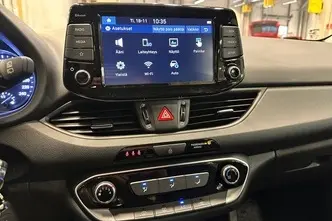 Hyundai i30, 1.5, 80 kW, bensiin, manuaal, esivedu