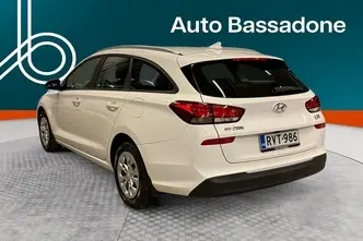 Hyundai i30, 1.5, 80 kW, bensiin, manuaal, esivedu