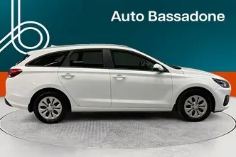 Hyundai i30, 1.5, 80 kW, bensiin, manuaal, esivedu