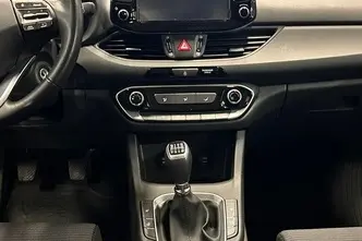 Hyundai i30, 1.5, 80 kW, bensiin, manuaal, esivedu