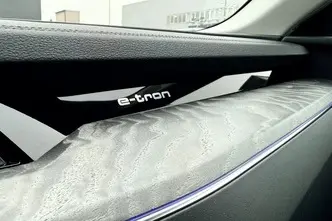 Audi e-tron, 158 kW, elekter, automaat, nelikvedu