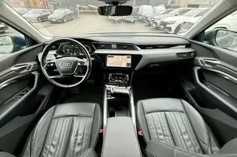 Audi e-tron, 158 kW, elekter, automaat, nelikvedu