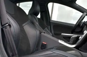 Polestar 2, 2.0, 270 kW, bensiin, automaat, nelikvedu