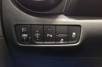 Hyundai Kona, 100 kW, elekter, automaat, esivedu