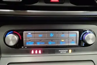 Hyundai Kona, 100 kW, elekter, automaat, esivedu