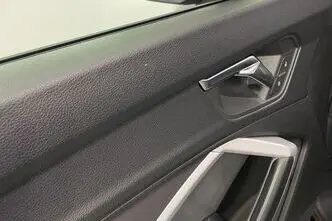 Audi Q3, 1.5, 110 kW, bensiin, automaat, esivedu