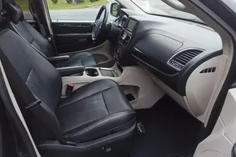 Lancia Voyager, 2.8, 120 kW, diisel, automaat, esivedu