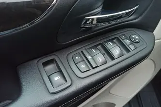 Lancia Voyager, 2.8, 120 kW, diisel, automaat, esivedu