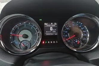 Lancia Voyager, 2.8, 120 kW, diisel, automaat, esivedu