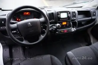 Peugeot Boxer, 2.2, 96 kW, дизель, механическая, передний привод