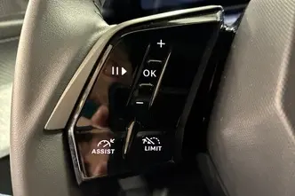 Peugeot 3008, электричество, автомат, передний привод