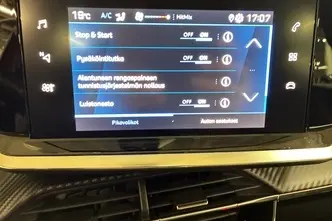 Peugeot 208, 1.2, 74 kW, bensiin, automaat, esivedu