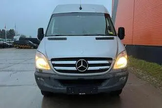 Mercedes-Benz Sprinter, 140 kW, дизель, автомат