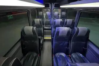 Mercedes-Benz Sprinter, 140 kW, дизель, автомат