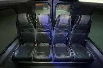 Mercedes-Benz Sprinter, 140 kW, дизель, автомат