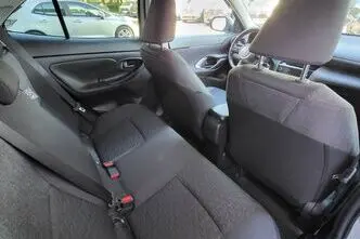 Toyota Yaris Cross, 1.5, 68 kW, hübriid, automaat, esivedu