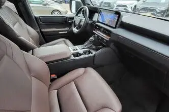 Toyota Land Cruiser, 2.8, 151 kW, diesel, automatic, four-wheel drive