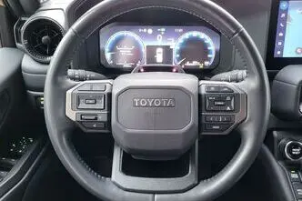 Toyota Land Cruiser, 2.8, 151 kW, diesel, automatic, four-wheel drive