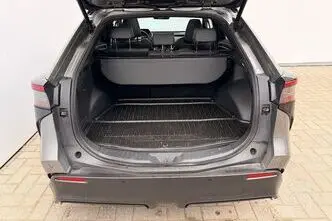 Toyota bZ4X, 73 kW, electric, front-wheel drive