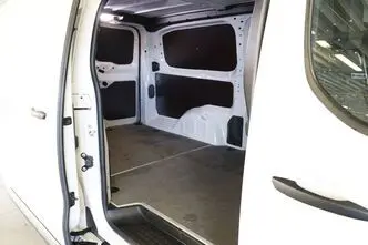 Toyota Proace, 2.0, 106 kW, дизель, автомат, передний привод