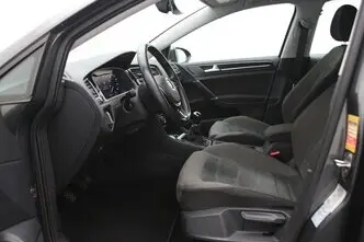 Volkswagen Golf, 1.5, 96 kW, бензин, механическая, передний привод