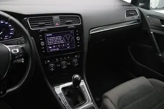 Volkswagen Golf, 1.5, 96 kW, бензин, механическая, передний привод