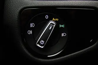 Volkswagen Golf, 1.5, 96 kW, бензин, механическая, передний привод