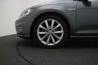 Volkswagen Golf, 1.5, 96 kW, бензин, механическая, передний привод