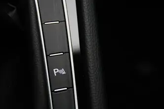 Volkswagen Golf, 1.5, 96 kW, бензин, механическая, передний привод