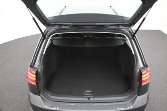 Volkswagen Golf, 1.5, 96 kW, бензин, механическая, передний привод