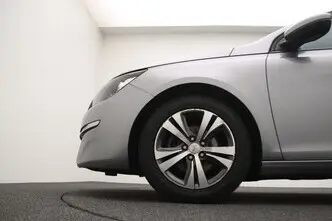 Peugeot 308, 1.6, 88 kW, diesel, manual, front-wheel drive