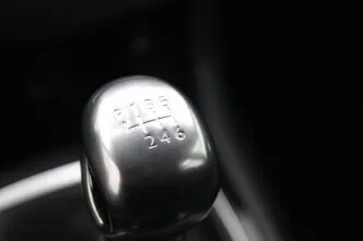 Peugeot 308, 1.6, 88 kW, diesel, manual, front-wheel drive