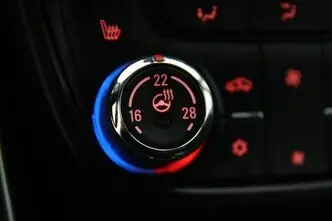 Opel Zafira, 2.0, 125 kW, дизель, автомат, передний привод